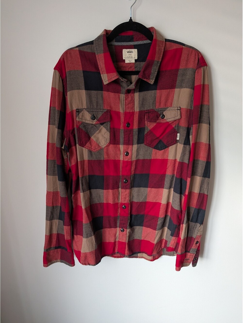 Men's Vans Plaid Button down size Large